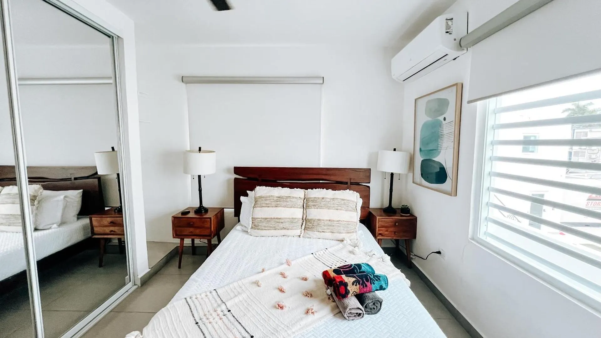 Appartement San Juan Getaway Sleeps 6 n 9 Mins to Airport 0*,  Porto Rico